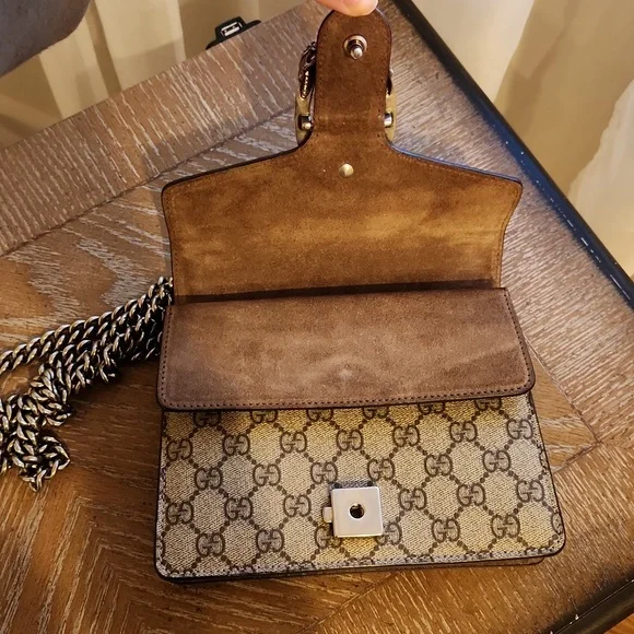 GUCCI Dionysus GG Supreme Mini Bag - Picture 8 of 13